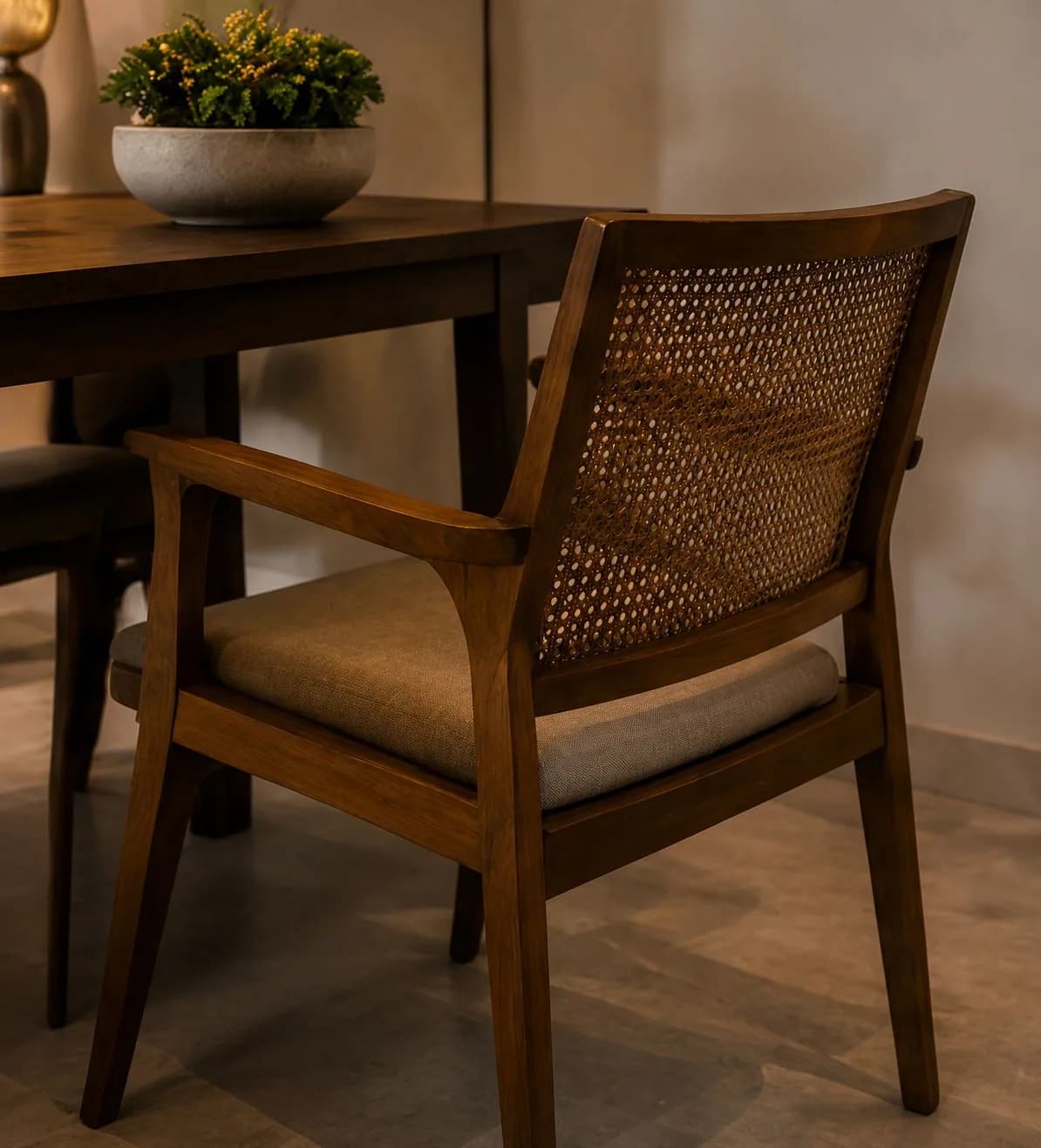 Private Villas dining chair detail